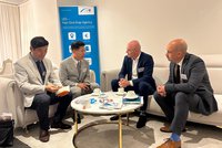 Andreas Krey, Chairman of the Board of LEG Thüringen, and Holger Heyer, Director Investment Promotion, in conversation with representatives of the South Korean city of Ansan.