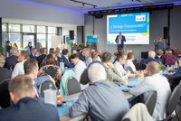 Andreas Krey, Managing Director LEG Thüringen, opens the 2nd Thuringian ChampionsMEET in the ad hoc Arena in Jena.