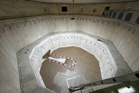 This is what it looks like from above, the new electric glass melting tank at the glass production plant in Piesau, which was officially inaugurated last fall.