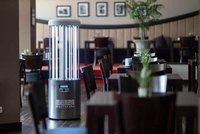 The robot “Sterybot” is also used in restaurants. Photo: MetraLabs, photographer Michael Reichel