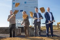 Groundbreaking for the industrial park within sight of the highway – a prime location for investors.