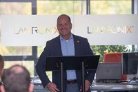 Lantronix CEO Paul Pickle opens the company's design center in Ilmenau. Photo: Lantronix
